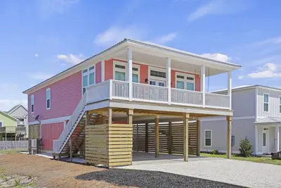 Image de Watermelon Punch- Gulf View, Pet friendly, Fenced yard, Short stroll to the beac