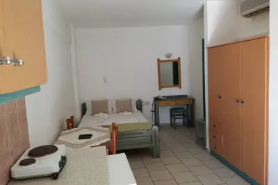 Image de Family run apartments, clean & quiet in the heart of Cosmopolitan Chersonisos! !