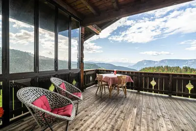 Image de Appartement \"Rotsteinhof Sonnenschein\" avec vue sur les montagnes, balcon et Wi-Fi