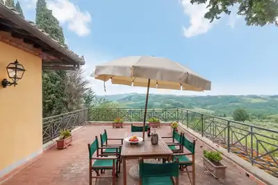 Image de Appartement 'La Terrazza' avec piscine partagée, terrasse privée & Wi-Fi