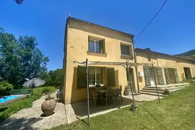 Image de Gande Maison de campagne proche de St Emillion