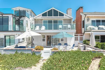 Image de New Oceanfront Listing! | Huge Patio w/ Fire Pit | Private & Oh So Relaxing!