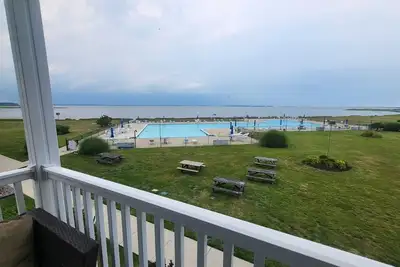Image de Beautiful Bay Front Condo w/ Private Pool - Close to Bethany Beach!