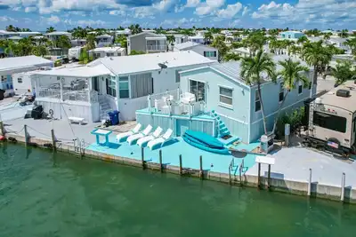 Image de Nautilus. . . ocean front cottage retreat ~