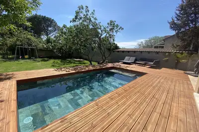 Image de Villa piscine balinaise et jardin à 20 minutes du Mont Ventoux
