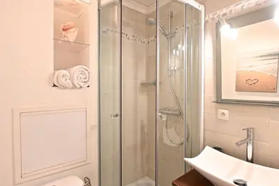 Image de Confortable appartement pour 6 personnes avec piscine, Wifi, Tv, terrasse et parking