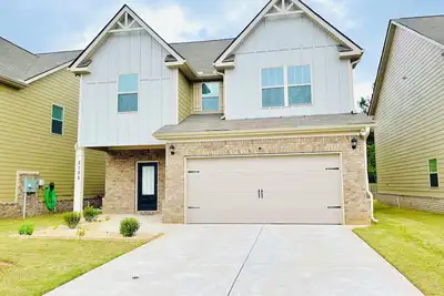 Image de Beautiful New Cozy Home in a Gated Community