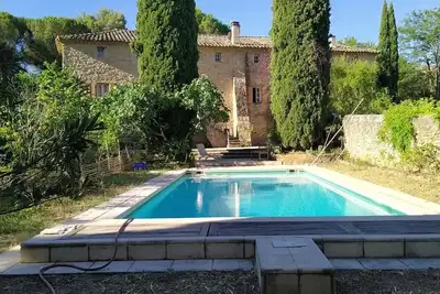 Image de Mâs au charme paisible, baignée de nature