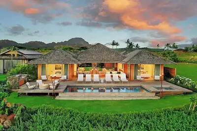 Image de Hale Nani: New Poipu Villa- Pool\/Spa + Ocean Views