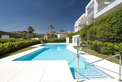 Image de Casares Green 2365 Golf & Luxury