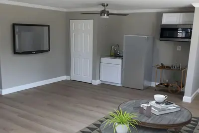 “The Chesterfield” Bright and Airy Private Studio