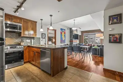 Image de Blissful Mountain Condo - Views & Resort Perks!