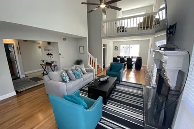 Image de Atl 2 family home☆Game room☆Fire-pit☆Bbq☆Gas South