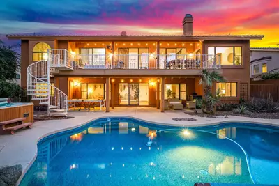 Image de Amazing Peaceful Resort - Heated Pool, Hot Tub