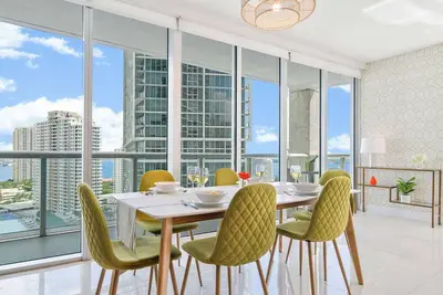 Image de Mvr - Brickell Views - Spa & Style