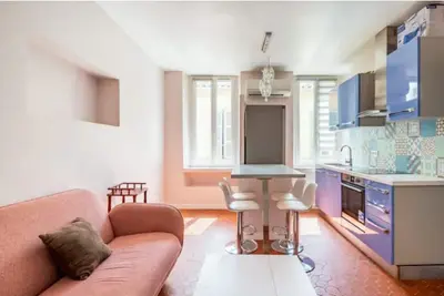 Image de Appartement à 100m du cours julien à Marseille