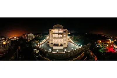 Image de Sea View Vacation Rental Apartment #3