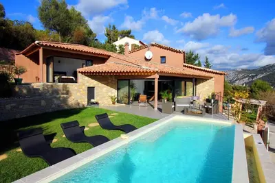 Image de Villa luxe, 3 chambres, piscine, clim