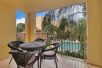 Image de Pool View! 2/2 Condo | Yacht Club at Aventura