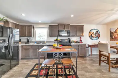 Image de A stay at an animal sanctuary in the big city!