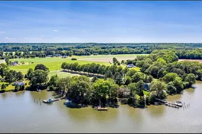 Image de Heavenly Waterfront Home Near Kilmarnock