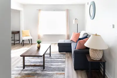 Image de Cozy modern midterm stay/medical discount/fastWiFi