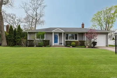 Image de Waterfront Property E. Quogue Minutes From The Hamptons