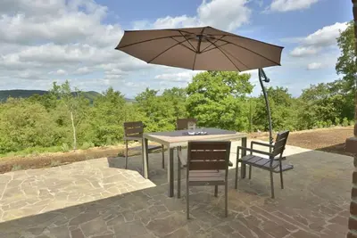 Image de Bel appartement avec Wifi, climatisation, piscine, Tv, patio, animaux admis et vue panoramique