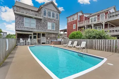Image de 6107 No Wake Zone * 4 Min Walk to Beach * Pool