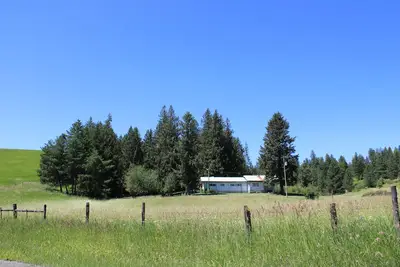 Image de Rustic home on 77 acres. Univ. of Idaho and Wsu within 45 min. drive.