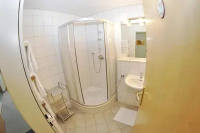 Image de Mountain apartment/2 bedrooms/shower or bath, Wc - Apparthotel Bliem