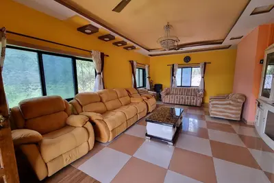 Image de Beautiful 3-Bedroom Villa☺️with Free WiFi, Lawn @Nagaon🏖️