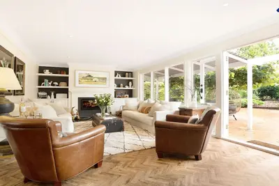 Image de Eden Farm – luxurious farmhouse accommodation with an abundance of space and charm
