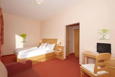 Image de Comfort Double Room Standard 1 to 3 nights - Hotel Pariente