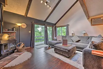 Image de 3 bd 2 bath home at Camelback for year around fun