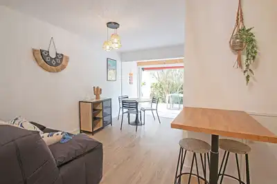 Image de Grande Motte, 6 pers, à 4min de la plage, Climatisation et parking privé.