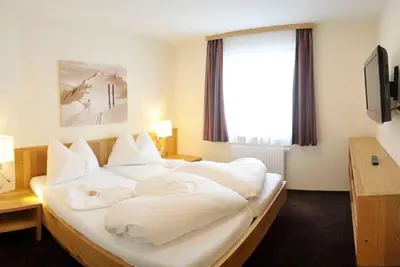 Image de Doppelzimmer mit Dusche, Wc - Classic - Panoramahotel Gürtl