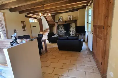 Image de maison au calme à 15mm de Sarlat et des châteaux