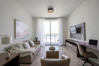 Image de Stunning Intracoastal Views and Sunset Steps F/beach