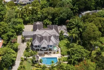 Image de Luxury villa with a breathtaking view of the ocean