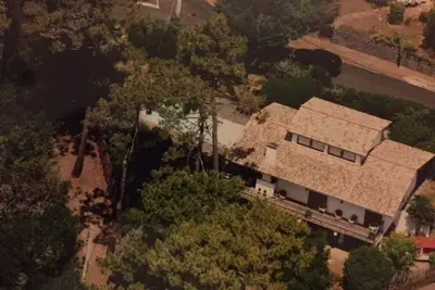 Image de Villa de charme avec piscine / vue bassin/ Piraillan