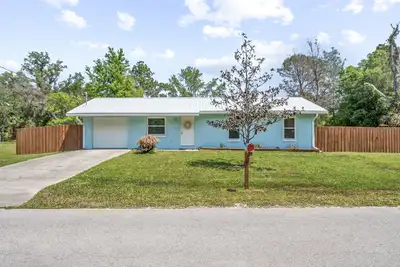 Image de Family Friendly W/Fenced Backyard Minutes To Town