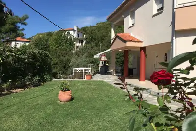 Image de Beautiful Greek Villa with pool 5 mins from the beach