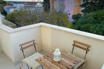 Image de Appartement avec parking privé et très bien situé