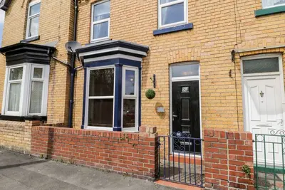 Image de 89 Caledonia Street, pet friendly, with a garden in Scarborough