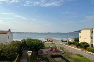 Image de Studio à Balaruc-les-Bains avec climatisation et animaux acceptés
