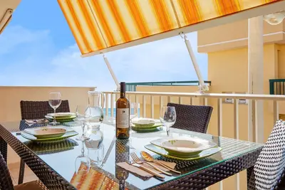Image de Appartement \"Pegaso House\" avec vue sur la mer, Wi-Fi & Terrasse