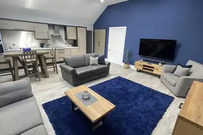 Image de Luxury modern conversion with open plan living.