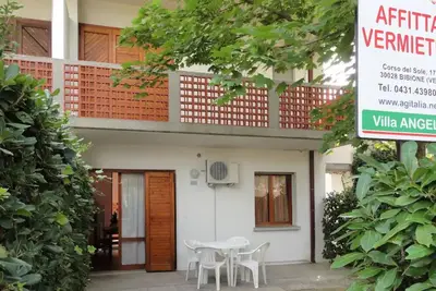 Image de Villa Angela three-room ground floor apartment Lido dei Pini