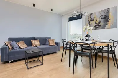 Letnicka 2 | Elegant Apartment | Parking